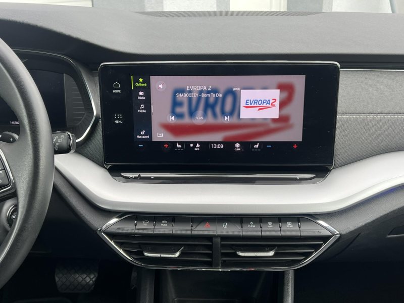 Škoda Octavia 2.0TDI DSG STYLE NOVÉ ČR – fotografie 14