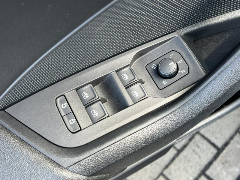 Škoda Octavia 1.5TSI 110kW STYLE 1MAJITEL ČR – fotografie 16