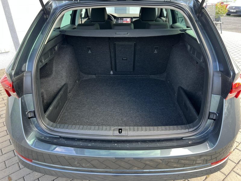 Škoda Octavia 1.5TSI 110kW STYLE 1MAJITEL ČR – fotografie 20