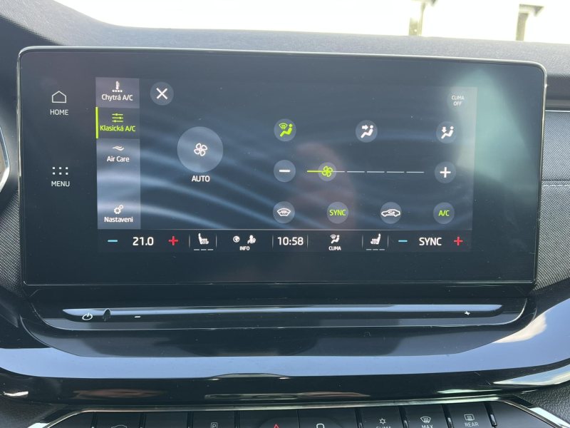 Škoda Octavia 1.5TSI 110kW STYLE 1MAJITEL ČR – fotografie 19