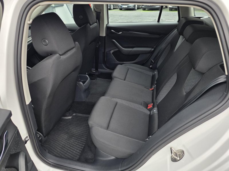 Škoda Octavia 2.0TDI 85kW ČR NOVÉ 1.MAJITEL – fotografie 10
