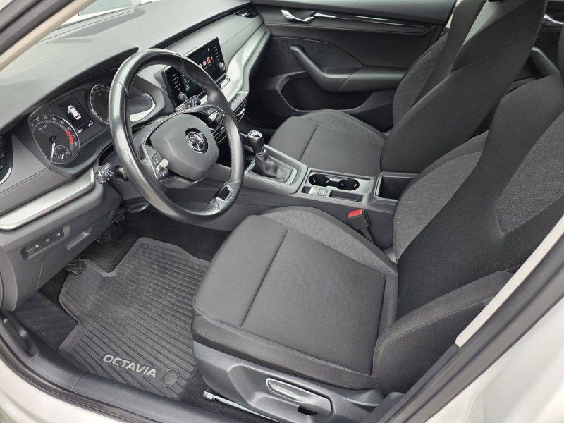 Škoda Octavia 2.0TDI 85kW ČR NOVÉ 1.MAJITEL – fotografie 8