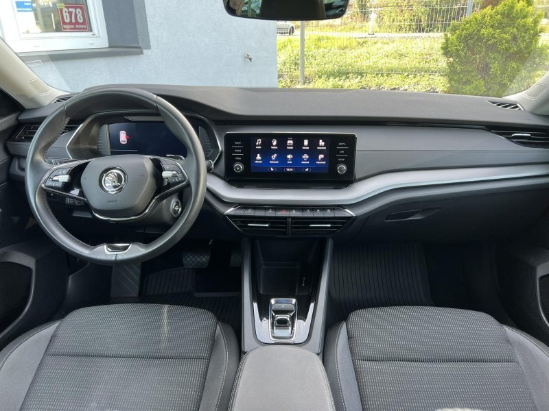 Škoda Octavia 1.5TSI 110kW DSG STYLE – fotografie 12