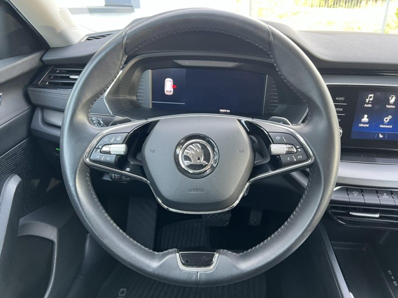 Škoda Octavia 1.5TSI 110kW DSG STYLE – fotografie 13