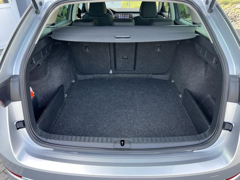 Škoda Octavia 1.5TSI 110kW DSG STYLE – fotografie 20