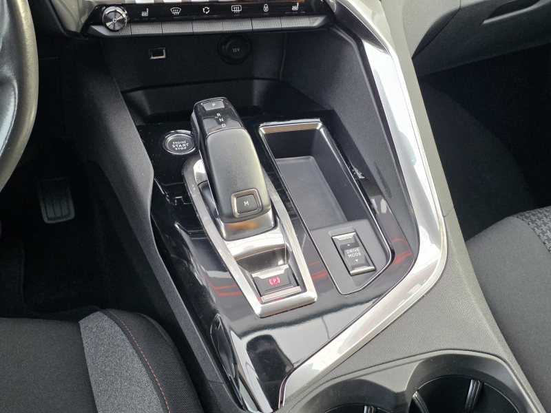 Peugeot 3008 1.5BHDi 96kW AUTOMAT ČR NOVÉ – fotografie 15