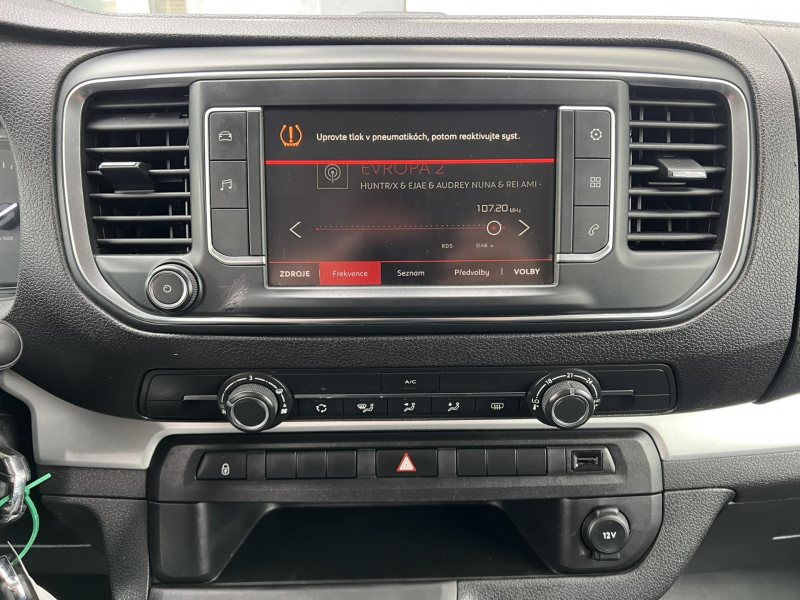 Citroën SpaceTourer 2.0HDi 130kW AUTOMAT DPH – fotografie 15
