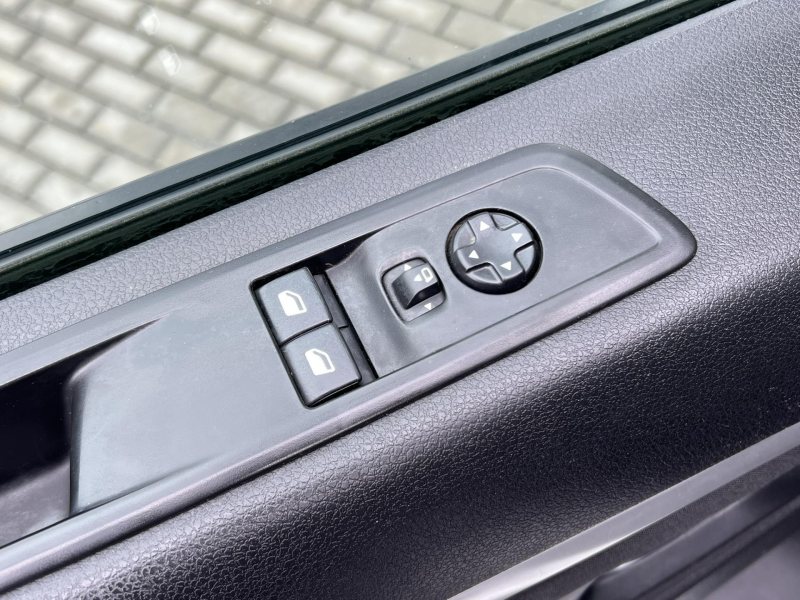 Citroën SpaceTourer 2.0HDi 130kW AUTOMAT DPH – fotografie 18