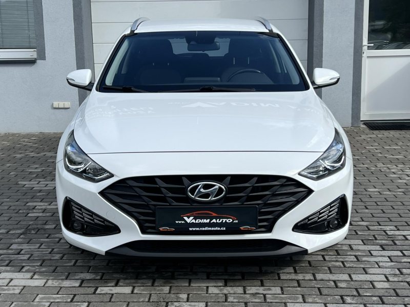 Hyundai i30 1.6 CRDI 85KW KAMERA ČR NOVÉ – fotografie 6