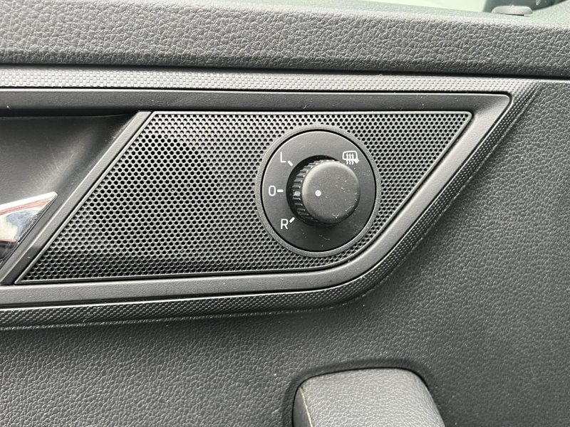 Škoda Fabia 1.0TSI 70kW  STYLE ČR NOVÉ – fotografie 18