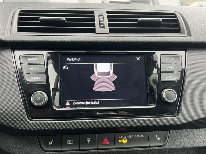 Škoda Fabia 1.0TSI 70kW  STYLE ČR NOVÉ – fotografie 15