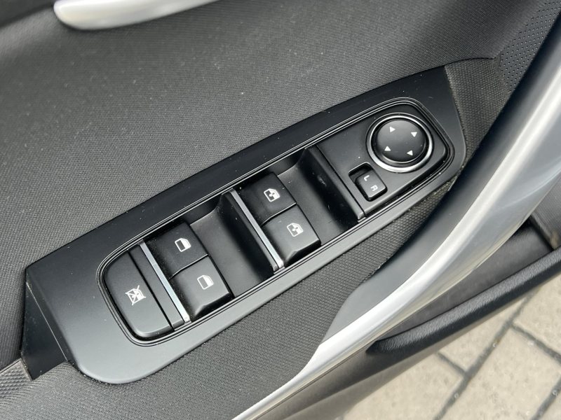 Kia Ceed 1.5T-GDI 118kW TAŽNÉ  ČR NOVÉ – fotografie 19