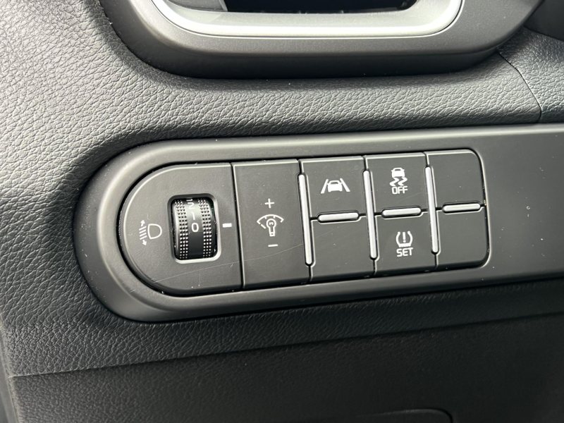 Kia Ceed 1.5T-GDI 118kW TAŽNÉ  ČR NOVÉ – fotografie 18