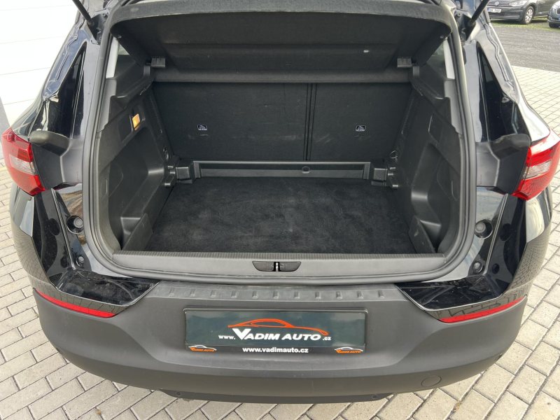 Opel Grandland 1.5CDTi 96kW AUTOMAT ČR NOVÉ – fotografie 22