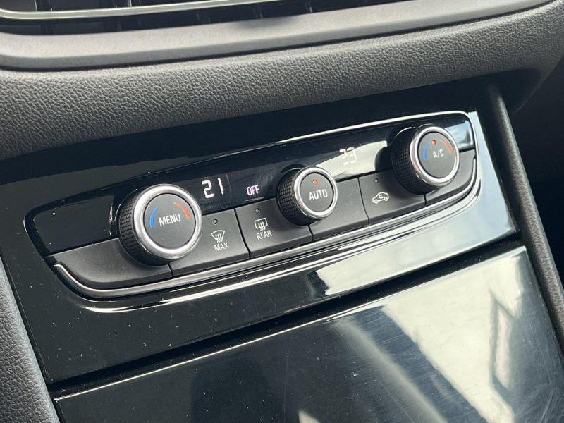Opel Grandland 1.5CDTi 96kW AUTOMAT ČR NOVÉ – fotografie 19