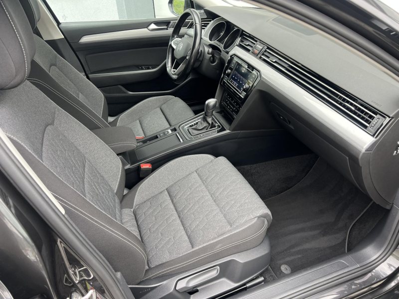 Volkswagen Passat 1.5TSI 110kW DSG 1.MAJITEL ČR – fotografie 9