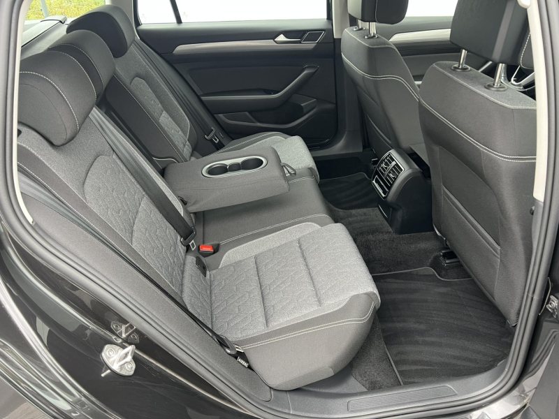 Volkswagen Passat 1.5TSI 110kW DSG 1.MAJITEL ČR – fotografie 11