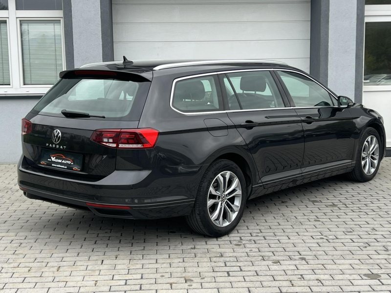 Volkswagen Passat 1.5TSI 110kW DSG 1.MAJITEL ČR – fotografie 5